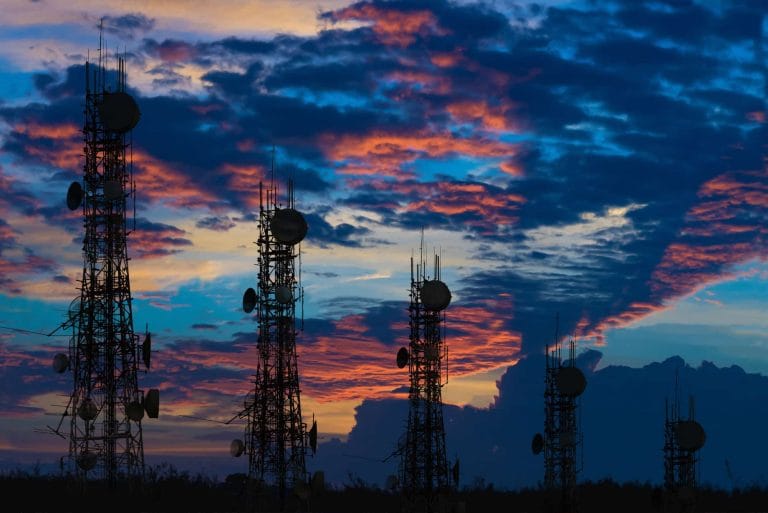 lease land for cell tower